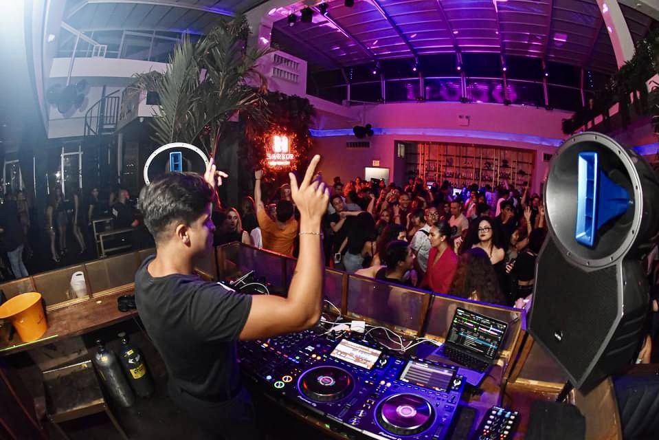 Vallber hyping the crowd mid-set